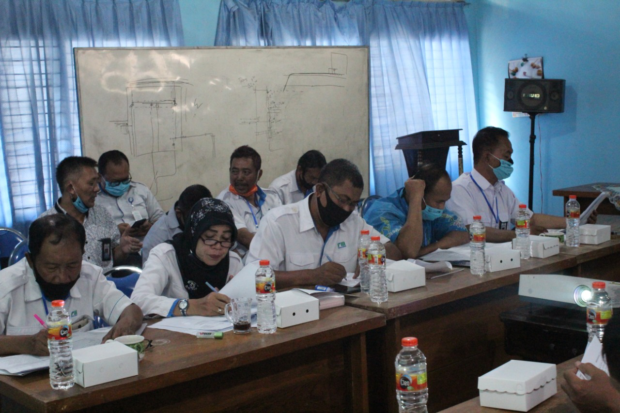 Kumpulan Foto Bimbingan Teknis Analisis Jabatan Bagi Kepala bagian dan Kepala Unit  PDAM Kab. Pasuru