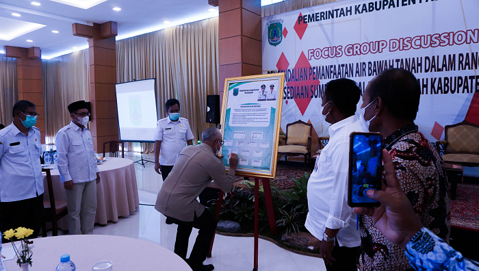 Galeri Foto FGD Pengendalian Air Tanah