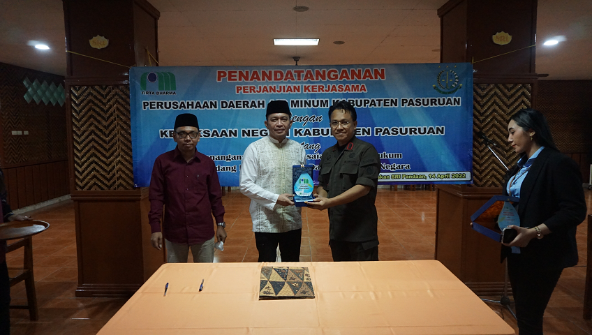 Mou Kejaksaan dengan PDAM Giri Nawa Tirta